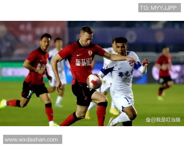 聚焦北京足球队：探讨球员个人能力对球队表现的影响与提升策略