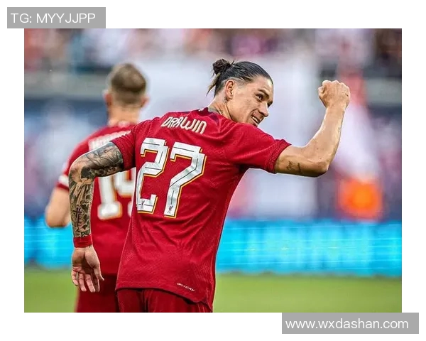 努涅斯在赛场上的崛起与挑战:从新星到球队核心的成长之路 努涅斯在赛场上的崛起与挑战:从新星到球队核心的成长之路