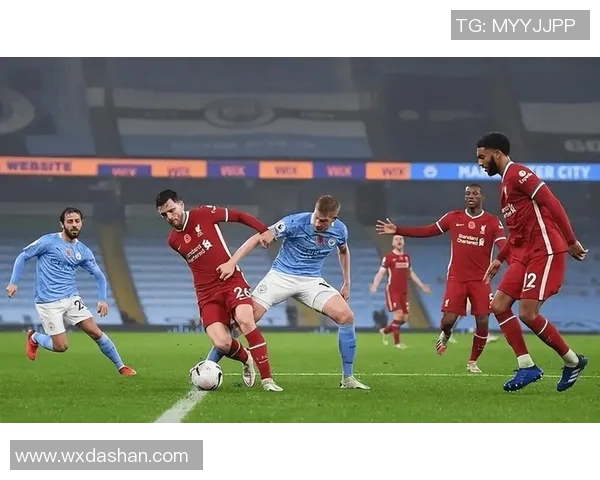 利物浦主场迎战曼城争夺英超榜首之战精彩回顾与分析 利物浦主场迎战曼城争夺英超榜首之战精彩回顾与分析