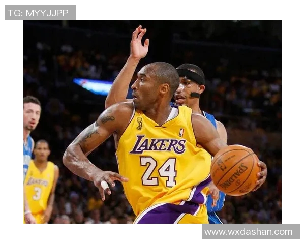 科比传奇：从篮球场上的黑曼巴到全球偶像的崛起与影响