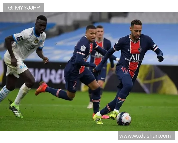 皇马与巴黎激战全场集锦精彩瞬间回顾与分析