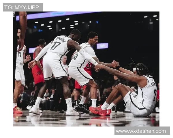 篮网与热火激战前瞻分析球队状态与战术对比全面解读