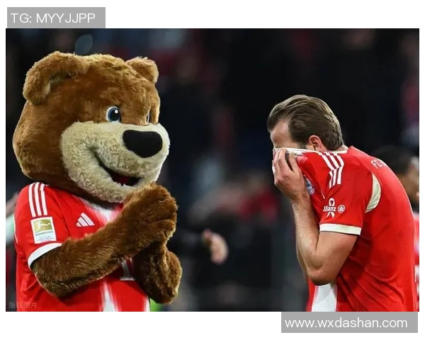 莱万重返老东家引发争议拜仁球迷怒斥其忘恩负义情绪高涨