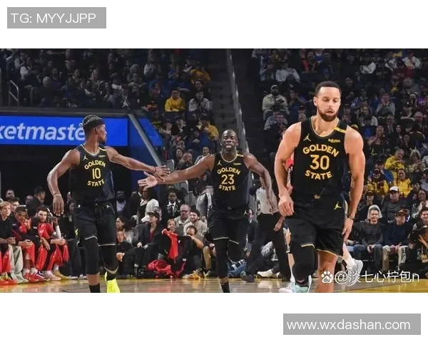 2016年NBA总决赛雄鹿与勇士的激烈对决回顾与分析