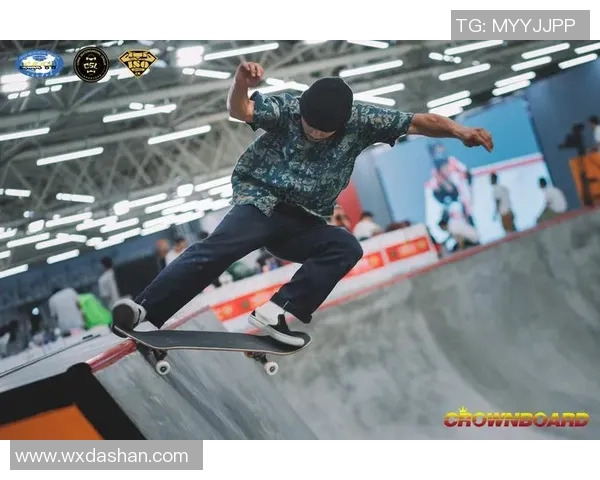 杭州滑板队在攀岩联赛中的默契配合与精彩表现分析MBA